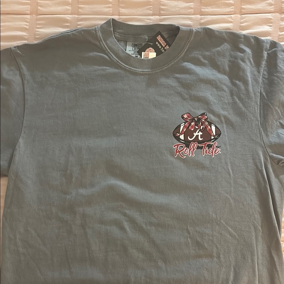 Alabama Roll Tide Football Bow Comfort Colors T-Shirt NWT sz M - Picture 1 of 3